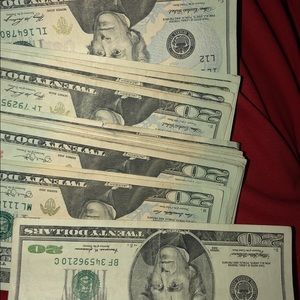 Meet your Posher, Cam